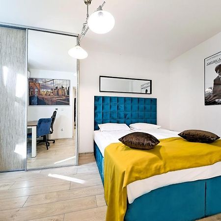 Cinema Apartments Poznan Ngoại thất bức ảnh
