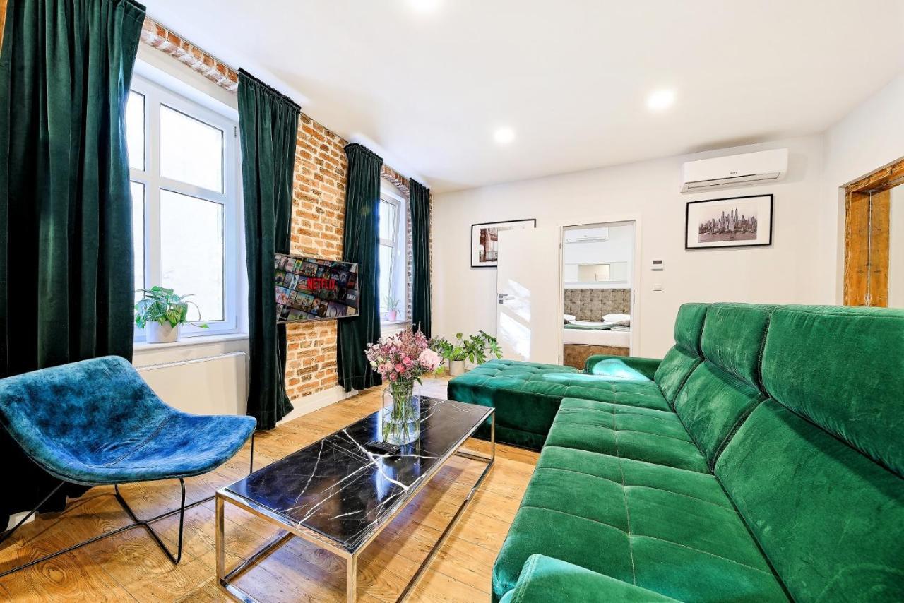Cinema Apartments Poznan Ngoại thất bức ảnh