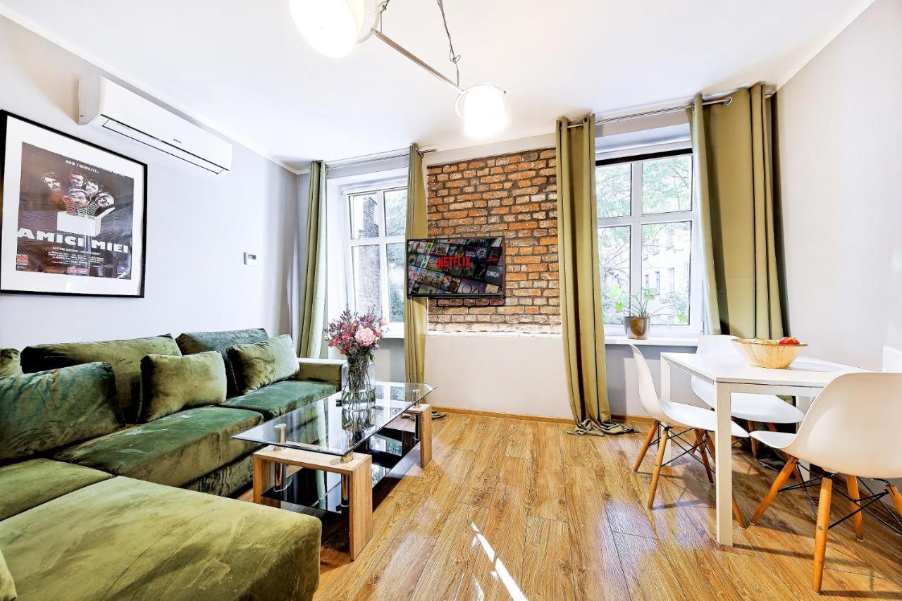 Cinema Apartments Poznan Ngoại thất bức ảnh