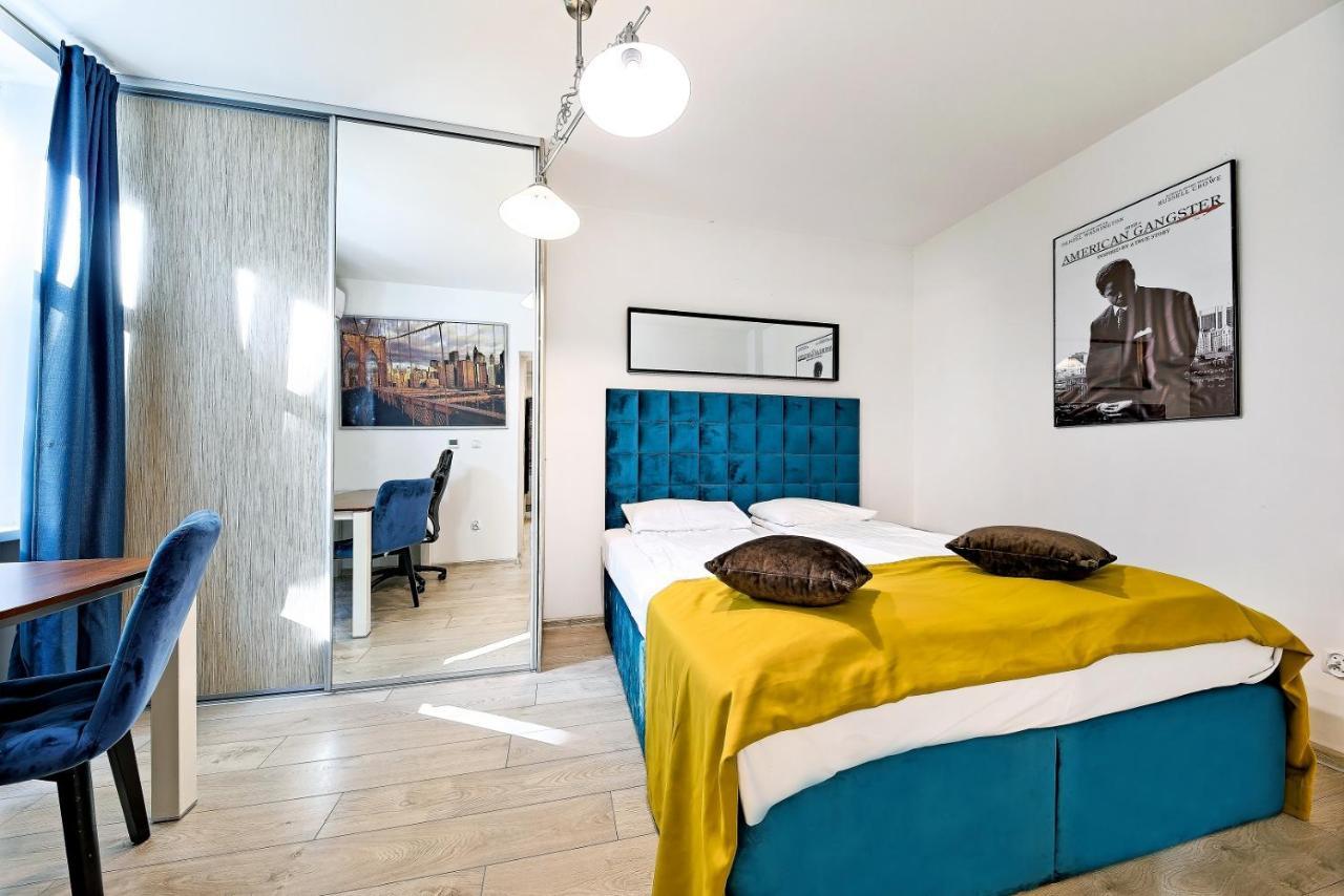Cinema Apartments Poznan Ngoại thất bức ảnh