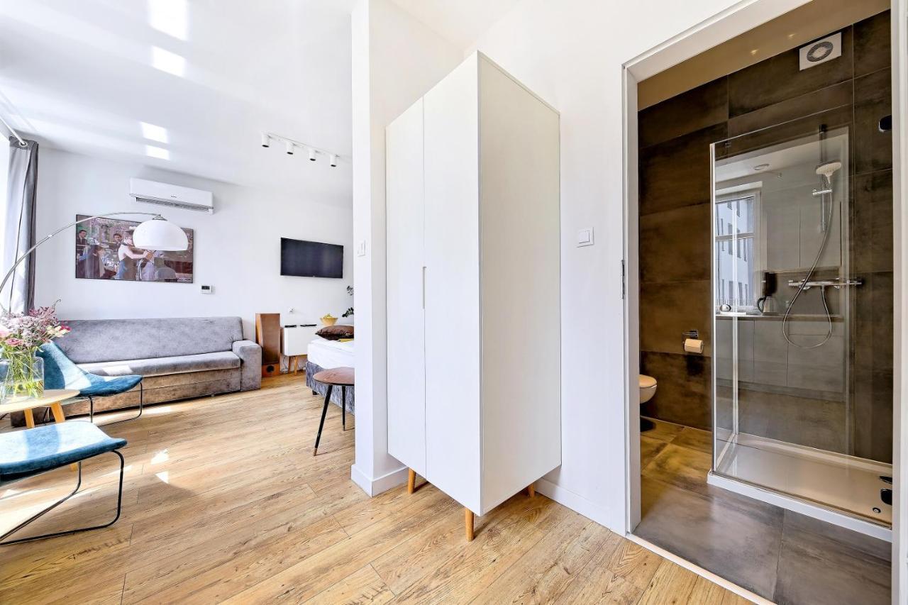 Cinema Apartments Poznan Ngoại thất bức ảnh
