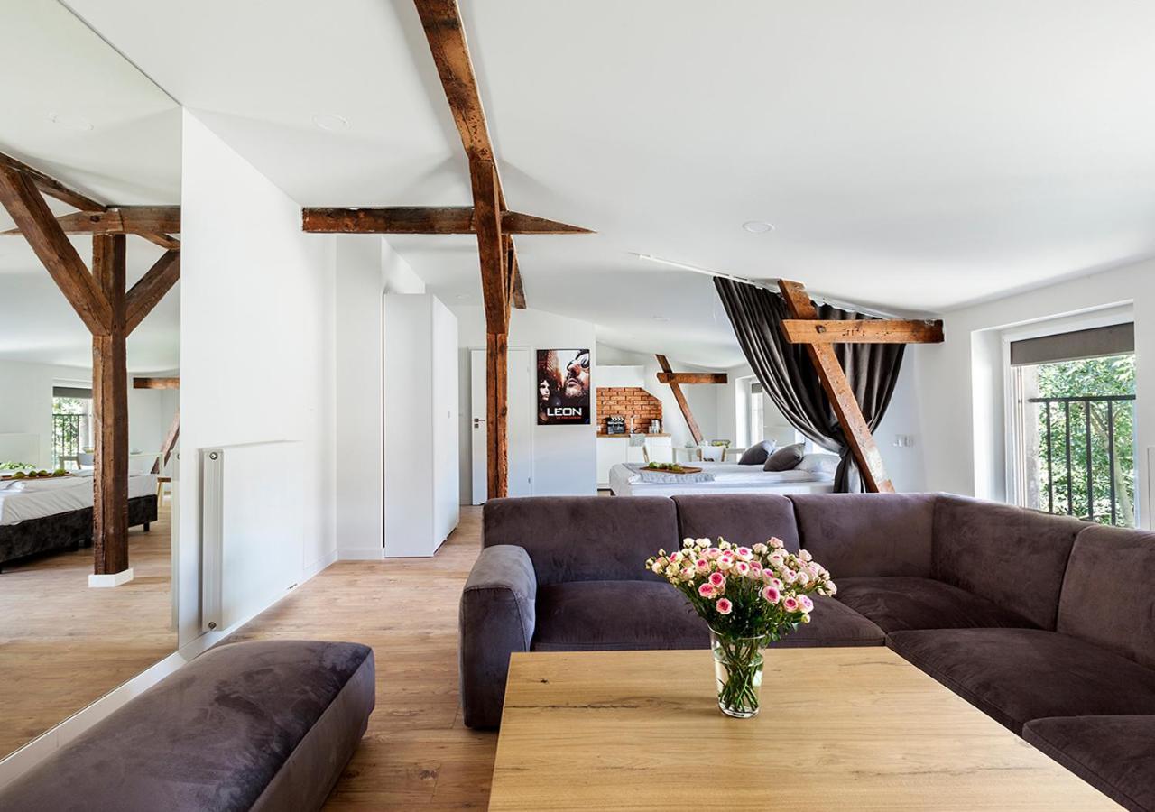 Cinema Apartments Poznan Ngoại thất bức ảnh